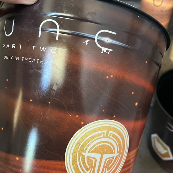2 Dune Part 2 Regal Special, Edition, Popcorn Bucket And 2 cups - Picture 3 of 7